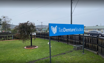 Tas Denture Studios - Opiniones