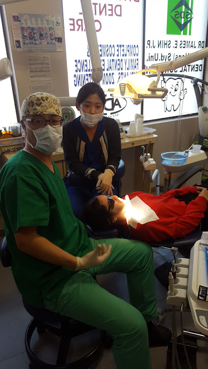 Dr. James E. Shin J.P. (Divine Dental Care) - Opiniones