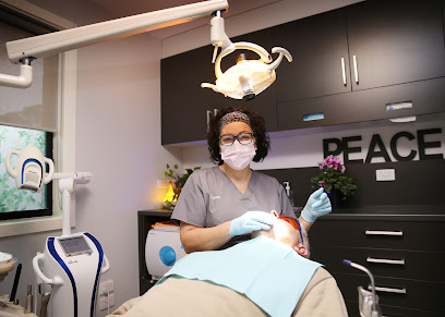 Pearly Whites Professional Teeth Whitening and Dental Hygiene - Opiniones