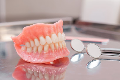 Alpha Plus Denture Clinic - Opiniones